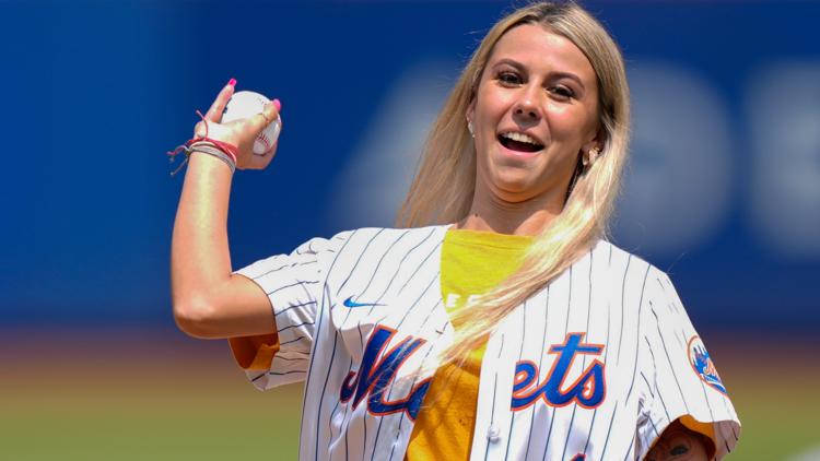 Hailey Welch Net Worth: Viral Fame, Merchandise & Media Moves